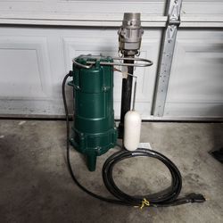 Grinder Sump Pump ( ZOELLER )  ( New )