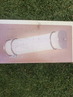 Bathroom vanity light