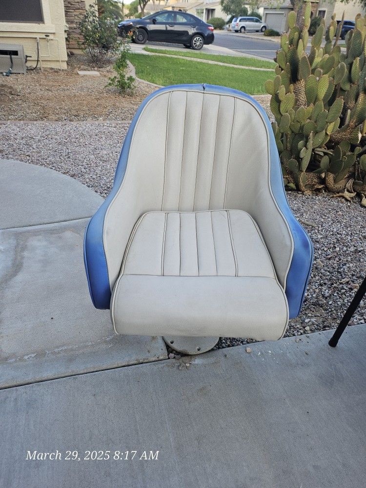 Captain Chair For Pontoon/ Boat