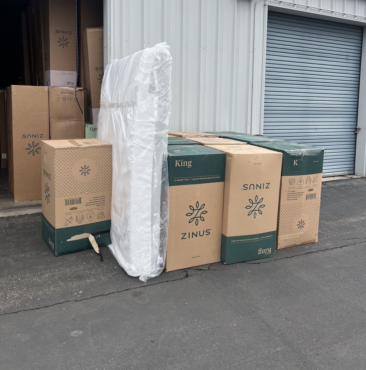 BRAND NEW MATTRESSES AVAILABLE FOR GREAT PRICE!!!