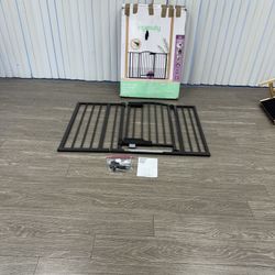$35 #2540 / (33” Tall X 27.5-52” Wide) Heavy Duty Ingenuity Safety Gate For Baby Toddler Or Dog / Locking Gate 