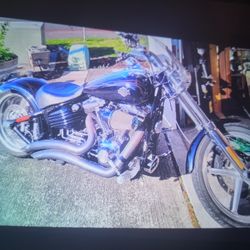 2008 Harley Davidson Rocker C