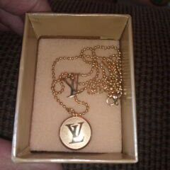 STAINLESS STEEL NECKLACE