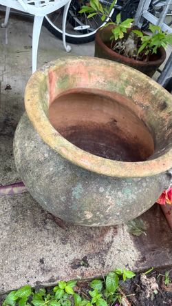 Large Weathered Terracotta Garden Pot