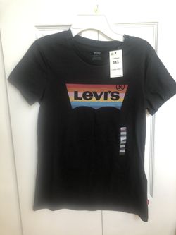 Brand new Levi's tshirt size xxs