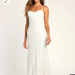 It's the A Vow to Love White Lace Bustier Trumpet Maxi Dress