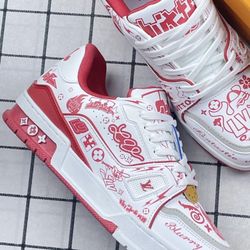 LOUIS VUITTON Trainer Leather Round Head Lait Low-top White and Red Graffiti (91)50