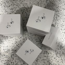🔥 Brand New Apple AirPods Pro (2nd Gen) - Sealed 🔥