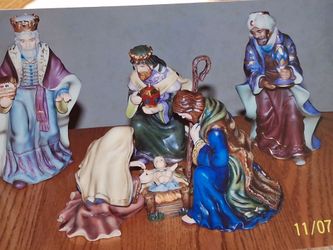 Thomas Kincaid Nativity Set