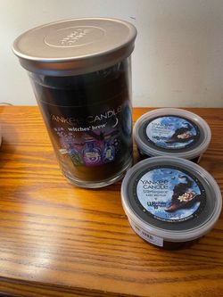 Yankee Candle Witch’s Brew candle 20oz + 2 melt cups