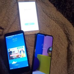 Smartphones 3 Devices 