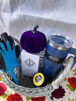 Men’s paragon cologne gift basket