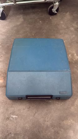 Vintage Sears Malibu Portable Manual Typewriter Blue