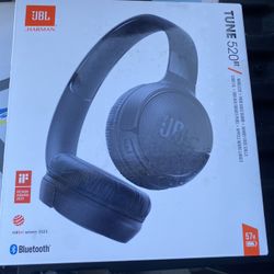 JBL Tune 520BT Bluetooth Wireless On-Ear Headphones