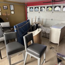 Kriess Furniture 