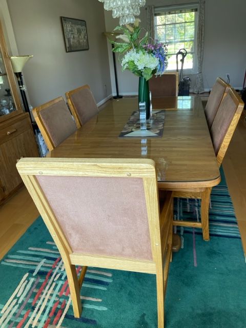 Solid Wood Dinning Table With Six Matching Chairs