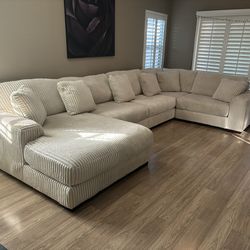White Corduroy Oversized Modular Sectional – 6 Pc w/ Chaise -Free Delivery 🚚