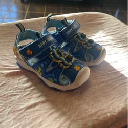 toddler shoes