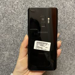  Samsung Galaxy S9 | Unlocked | Comes with store warranty| Free Cable & Charger | Unlocked | Comes with store warranty| Free Cable & Charger 