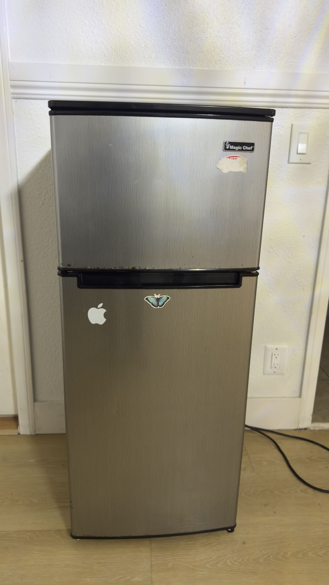 Magic Chef Mini Fridge