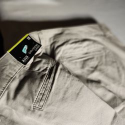 NEW & USED CLOTHES