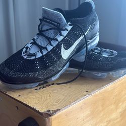 NIKE VAPORMAX 2023 FLYKNIT OREO Size 11 1/2