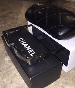 Chanel eyeglass