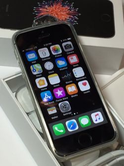 iPhone SE - VERIZON CARRIER space grey/silver 32 GB