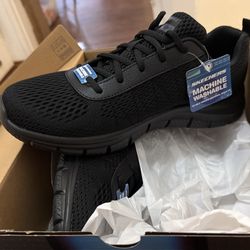 Sketchers- sport memory foam