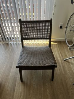 Cane/Wicker Chair