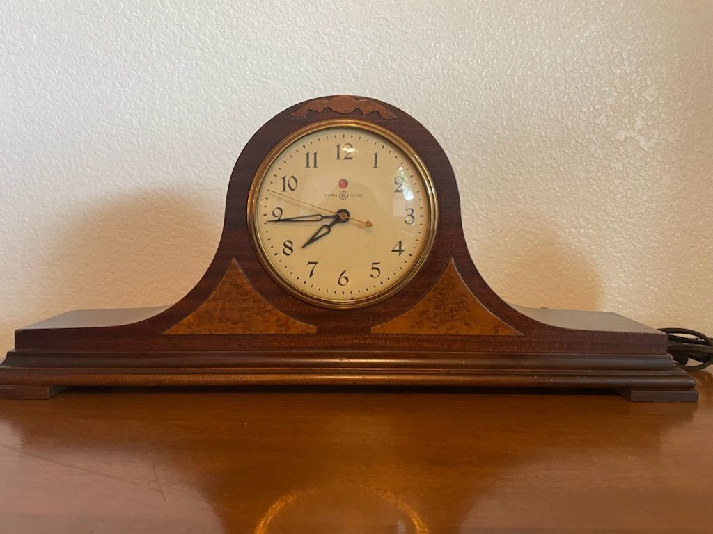 Antique Mantle Clock