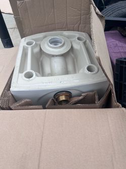 Commercial wall toilet (2)