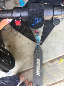 Electric scooter