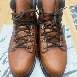 Redwing Boots Steel Toe Size 10 WIDE