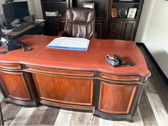Desk and two draw file cabinet that matches desk.