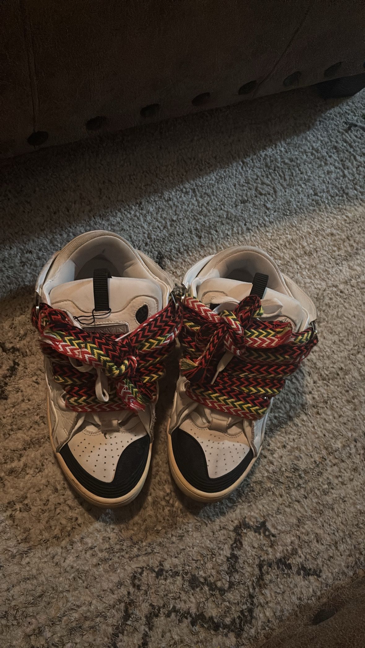 Lanvin Curbs
