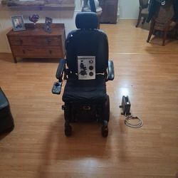 Quantum Q6 Edge 3 Stretto 