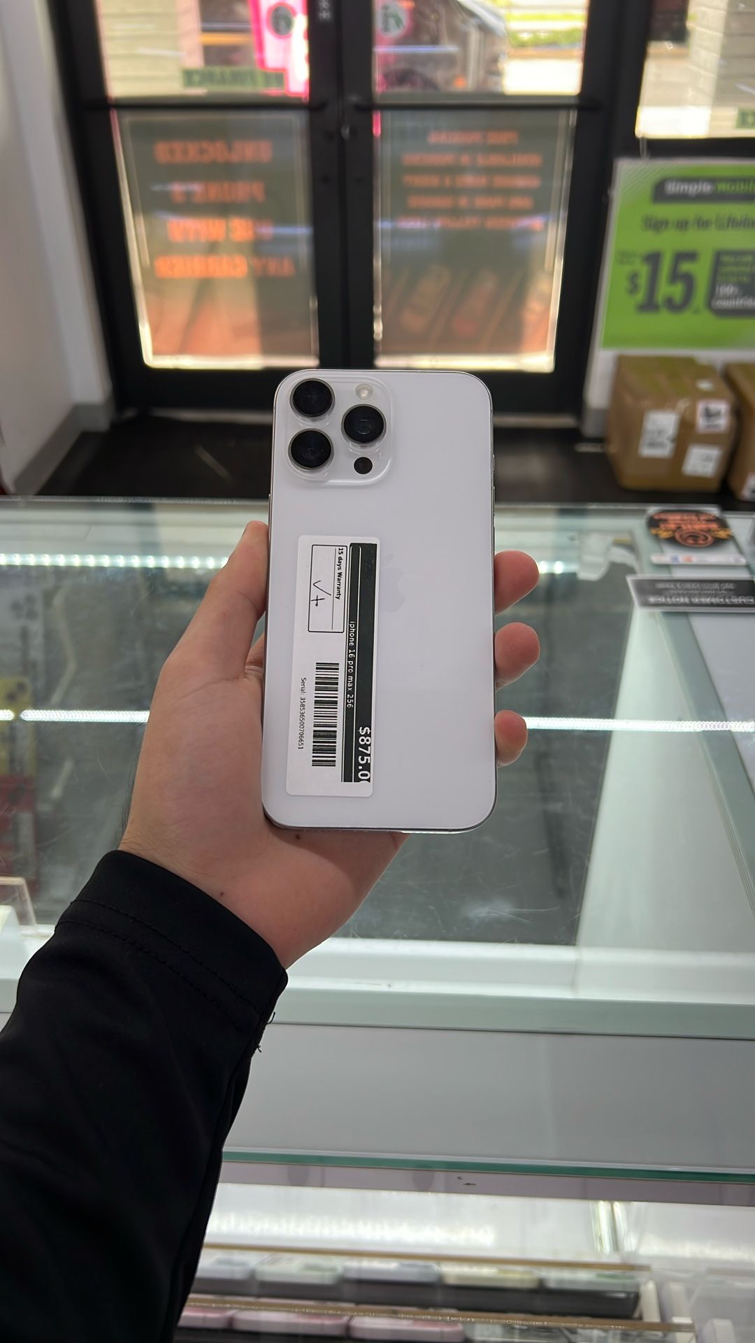 iPhone 16 Pro Max 256GB (Unlocked)