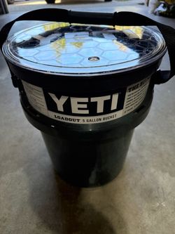 YETI Loadout 5 Gallon Bucket with Lid