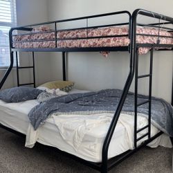 Twin/ Full Bunk Bed