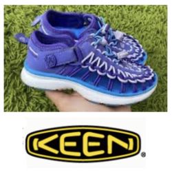 KEEN Kid's Uneek 02 Sandals