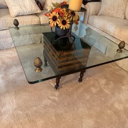 Unique Accent/ Coffee Table