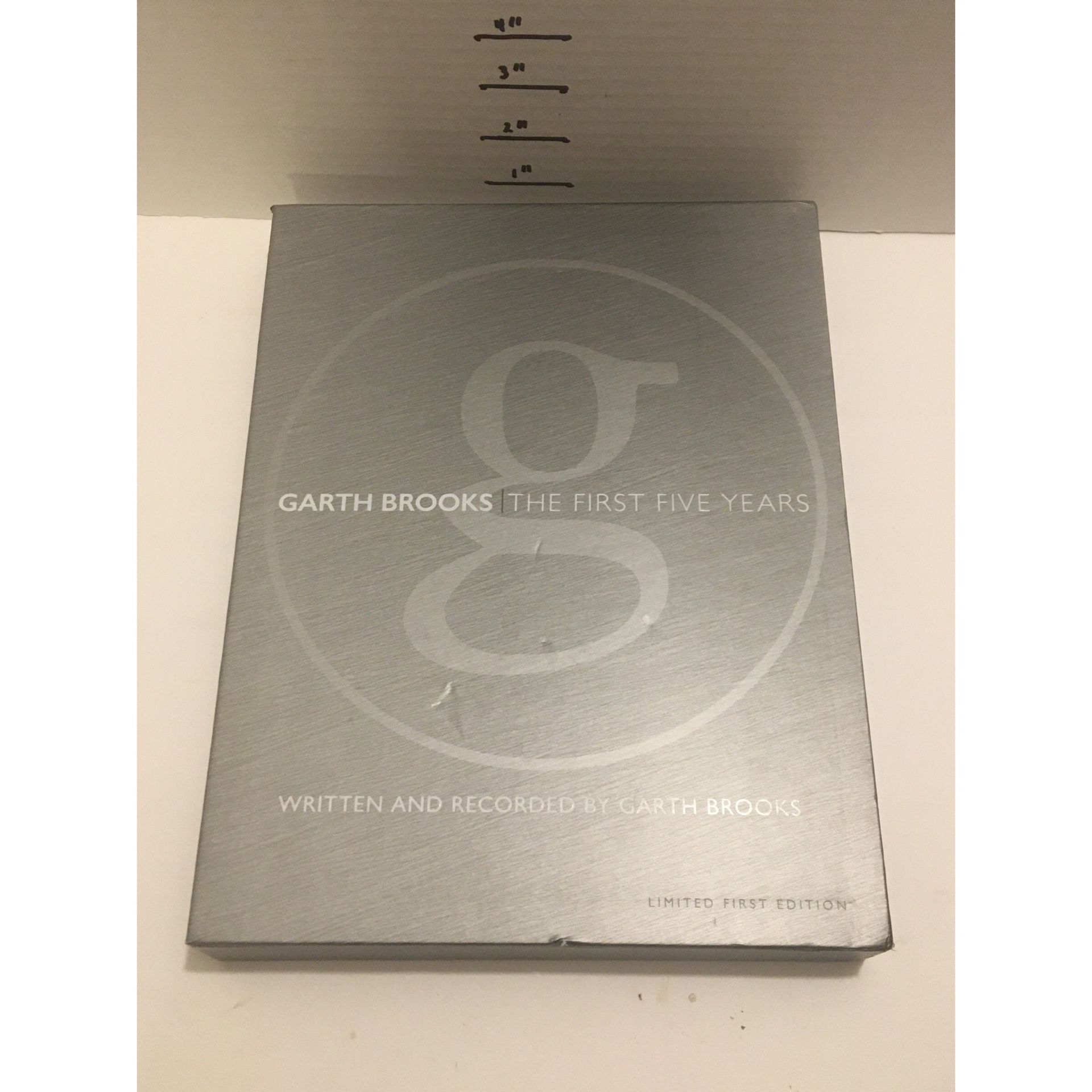 Garth Brooks The First 5 Years Limited First Edition  Hardback Book & 5 CD Set