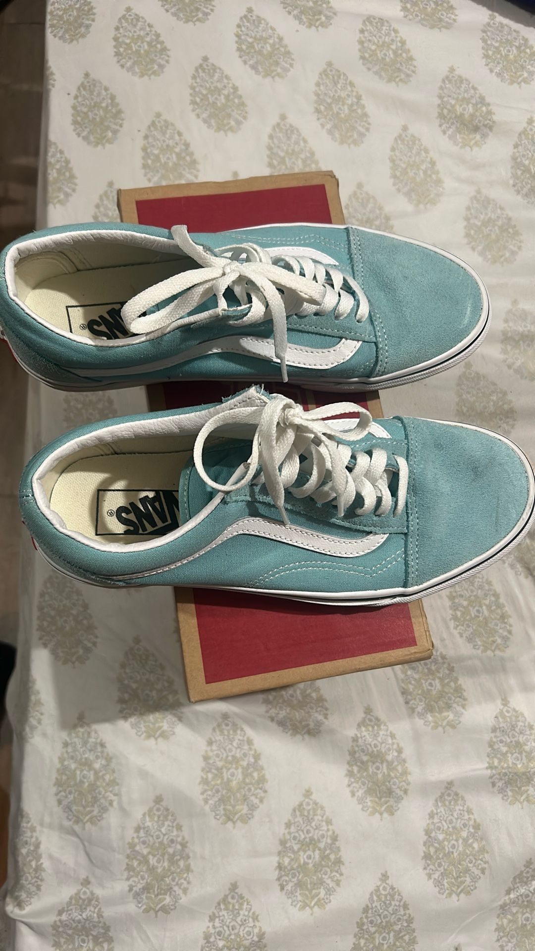 Men Vans