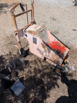 Curbing machine electric