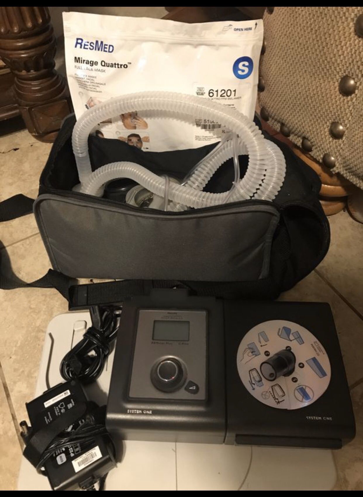 PHILLIPS CFlex 560P Systema One CPAP Machine with Humidifer