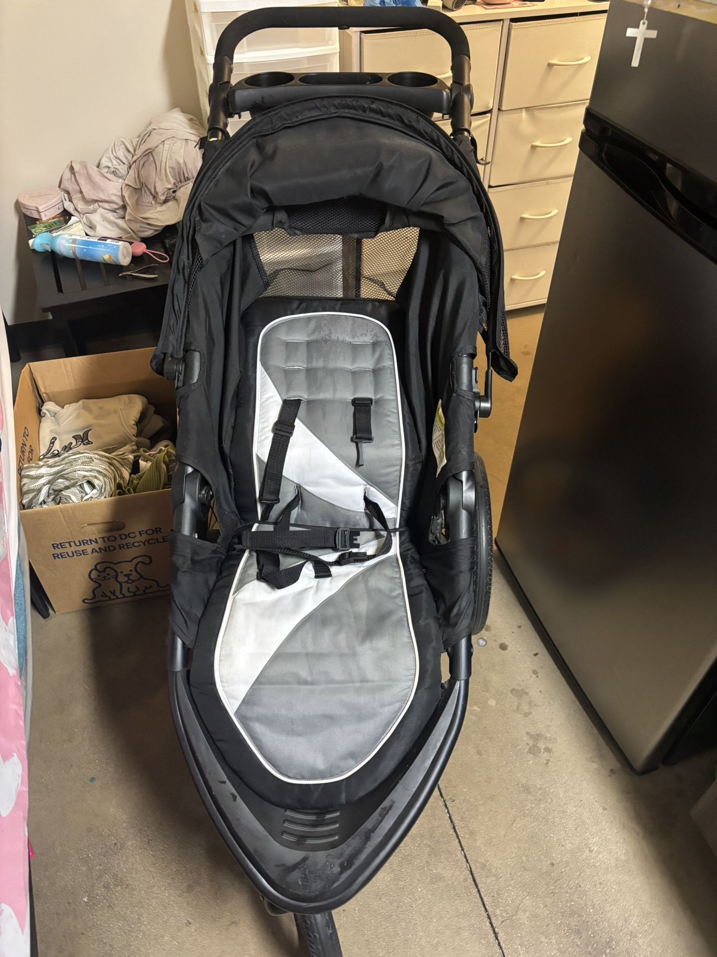 Graco FastAction Jogger LX Stroller.