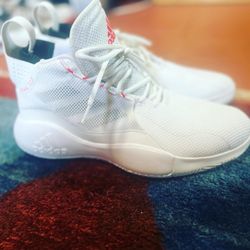 Adidas D Rose - Size 12