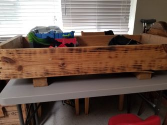 Wooden crate