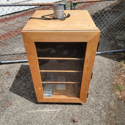 Herb drying cabinet